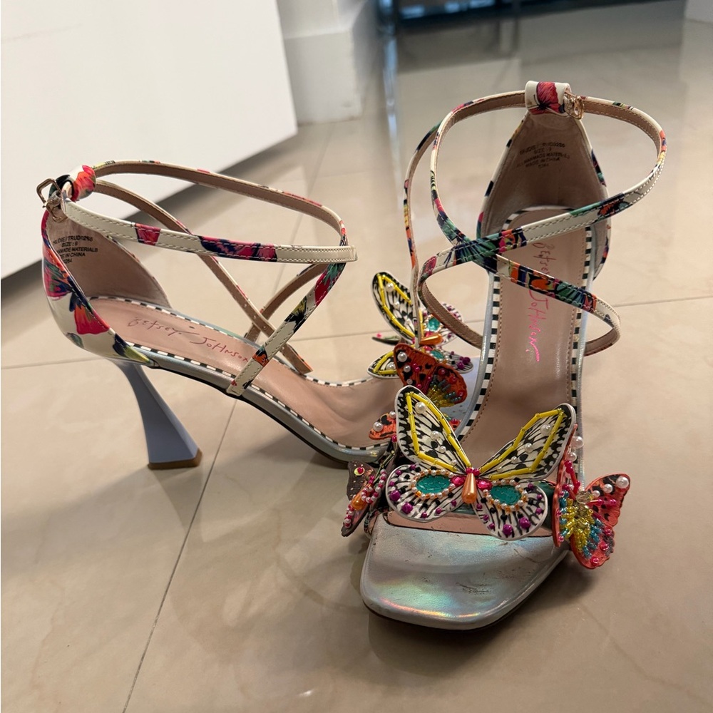 BETSEY JOHNSON: Butterfly Embellished Heels